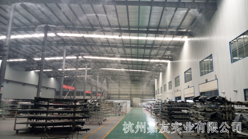 車間安裝工業加濕器除粉塵