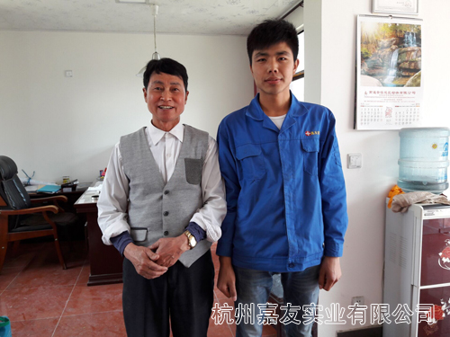 我司人員與客戶人員互動